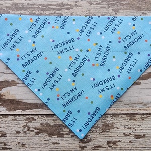 It&#39;s My Barkday Dog Bandana: Blue Birthday Pet Scarf