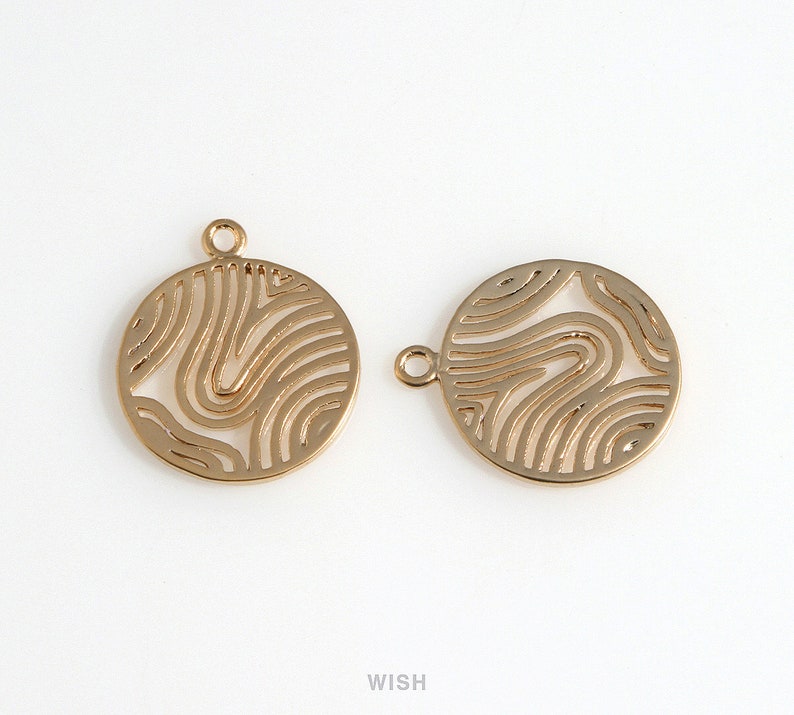 Wavy Pattern in Disc in Matte Rhodium Sashiko Pattern in Coin Charm Wavy Pattern Wavy Pattern Disc Coin 15mm x 17mm MMRH-649-P