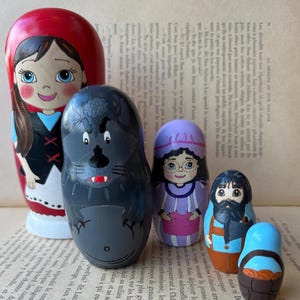Little Red Riding Hood Nesting Doll, Matryoshka Doll, Fairytale Riding Hood, Little Red Riding Hood Doll, Nesting Doll Collection