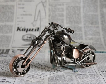Miniatura de motocicleta, motocicleta de chatarra, moto de metal, miniatura Harley Davidson, escultura de bicicleta de crucero