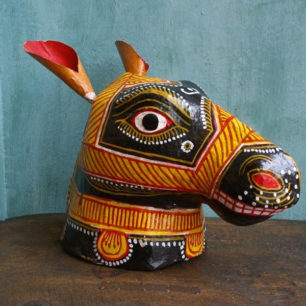 Máscara de la máscara del papel maché del caballo, máscara de la India colgante de la pared, hecha en la India, máscara de caballo vintage, pared del caballo colgante, decoración del caballo, amante del caballo