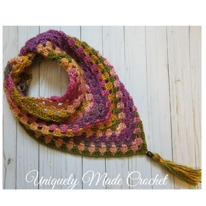 Granny Triangle Button Scarf *CROCHET PATTERN ONLY*