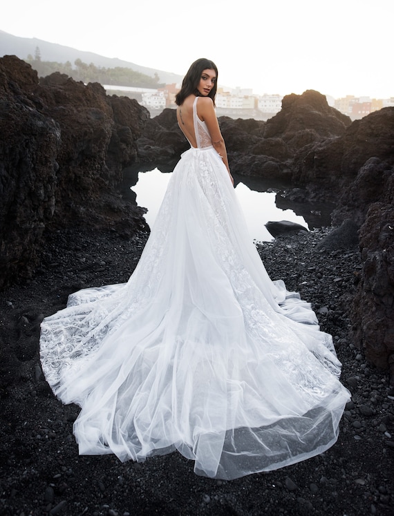 princess wedding dress with long train