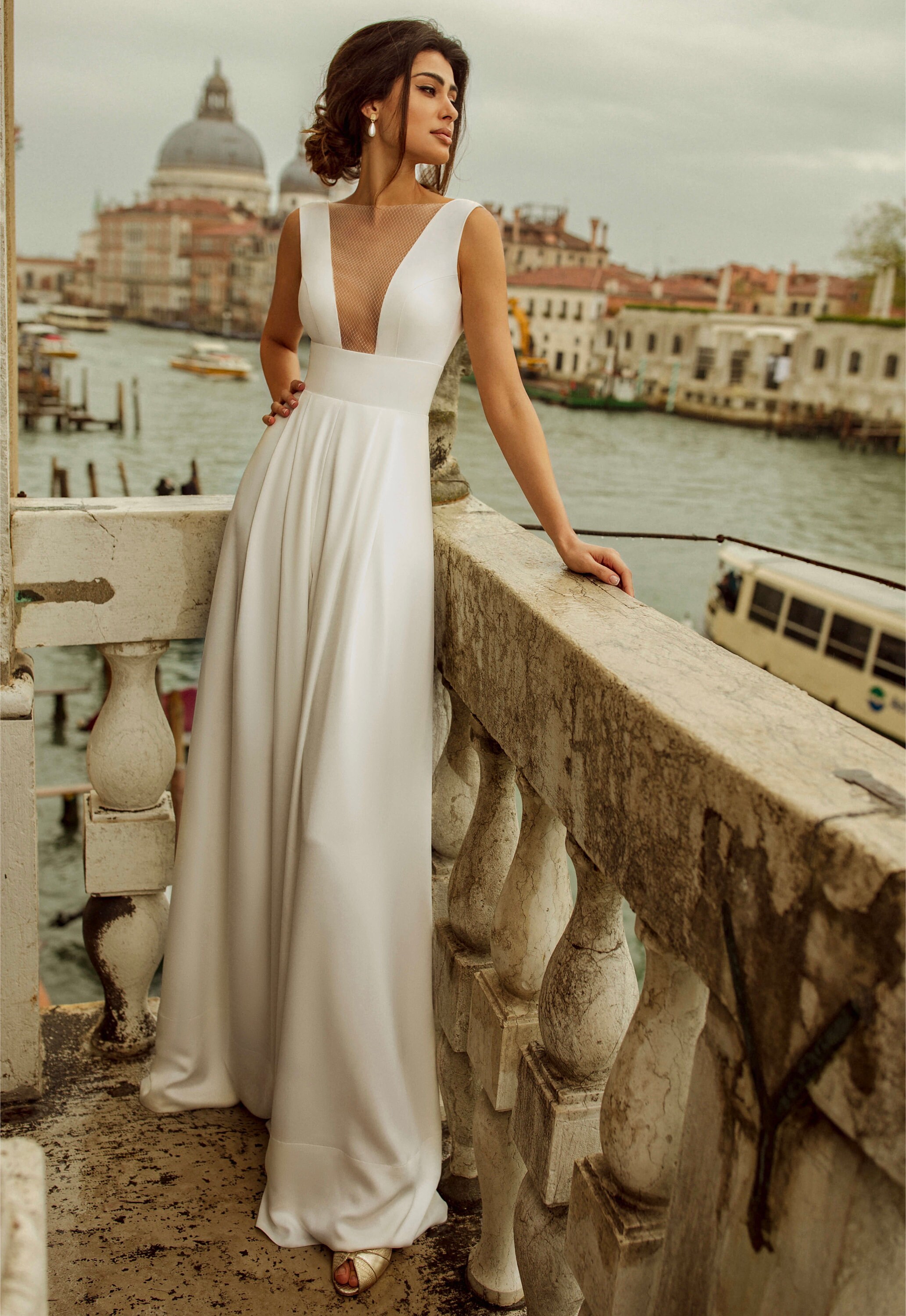 jumpsuit wedding dress