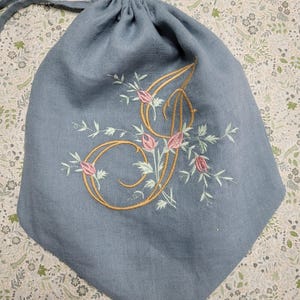 Réticule Regency // sac Regency brodé // accessoire parfait pour une robe Regency // sac Regency luxueux // réticule