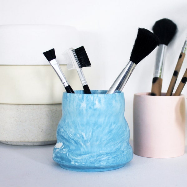 Ripple Pots | Made from Jesmonite | Pen Pot |