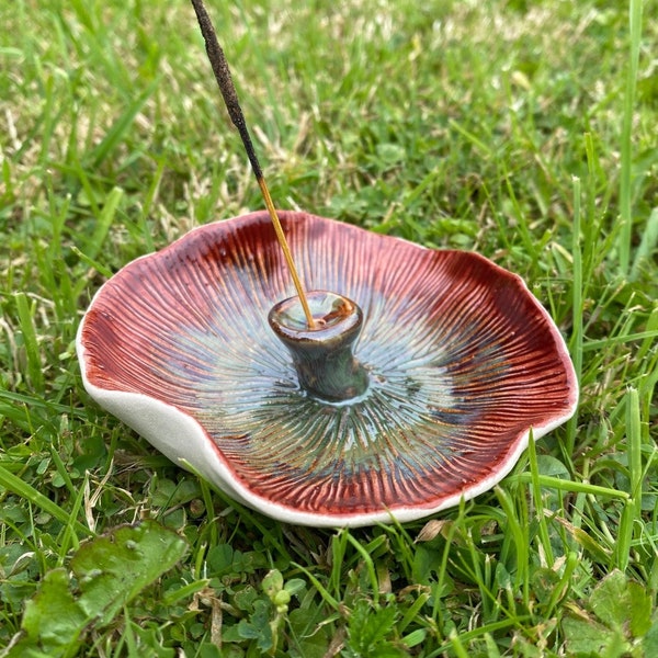 M U S H R O O M-Ceramic large incense stick holder,dish,trinket,fungi,funghi,fungus,toadstool,fairy,faeries,magic,hippy,hippie,nature,potter