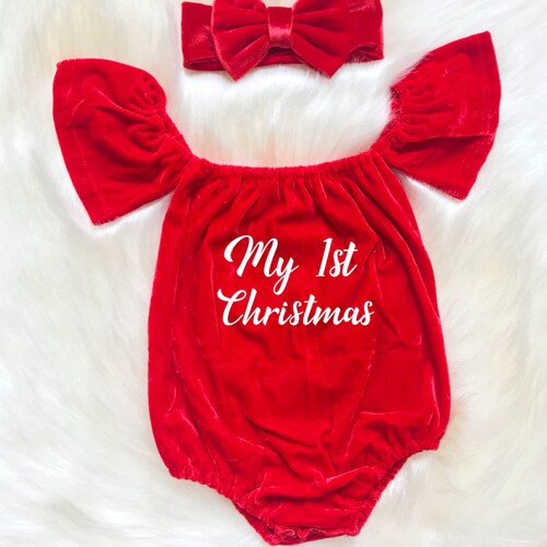Baby Christmas Red Velvet Romper with White Collar – Gold Velvet Woolen Fabric