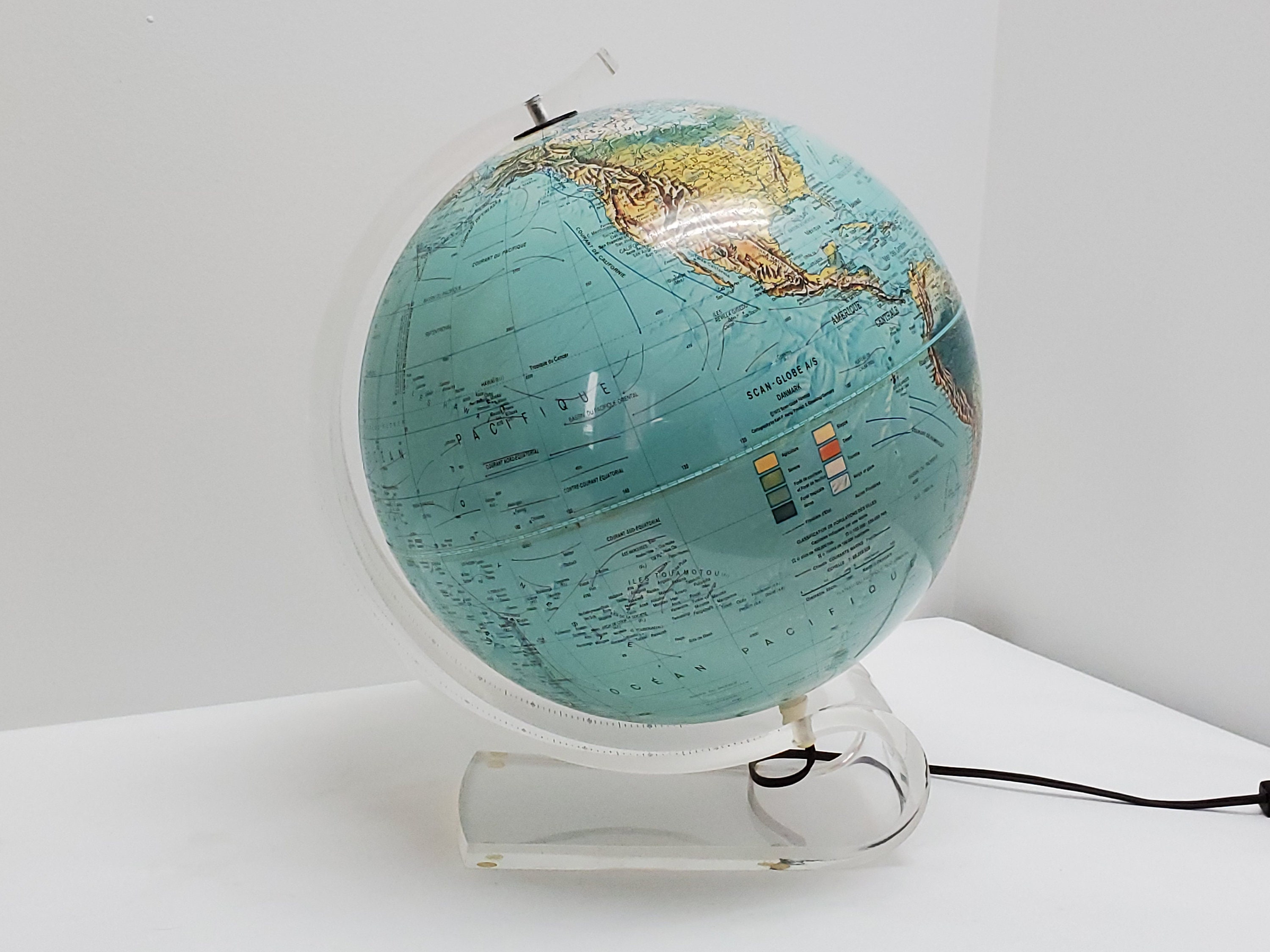 Globe terrestre lumineux 70 – Mein Lieber
