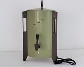 1970 ELECTRIC PERCOLATOR COFFEE MAKER
