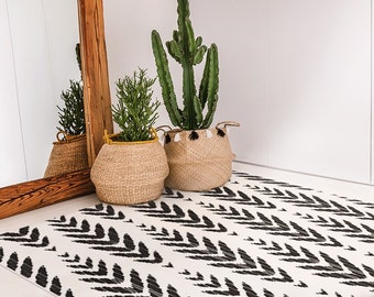 Heraktles #201 Vinyl Floor Mat, Vinyl Rug, Rugs For Living Room, Kitchen Mat, Ear, Aztec Rug, Home Decor, White, Black, Linoleum Carpet