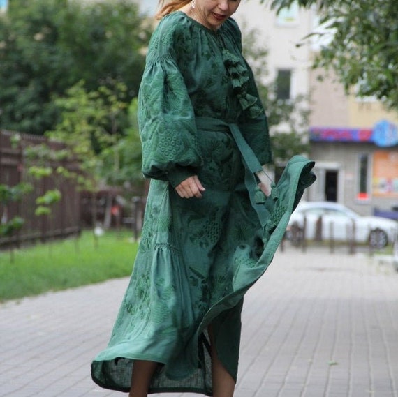 green boho dress