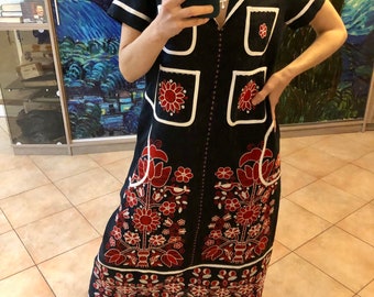 Amanda vyshyvanka Ukrainian dress embroidered fashion dresses in S-M size