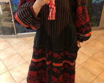 Black currant embroidered linen dress Scallop broderie kaftan Fashion ukrainian abaya