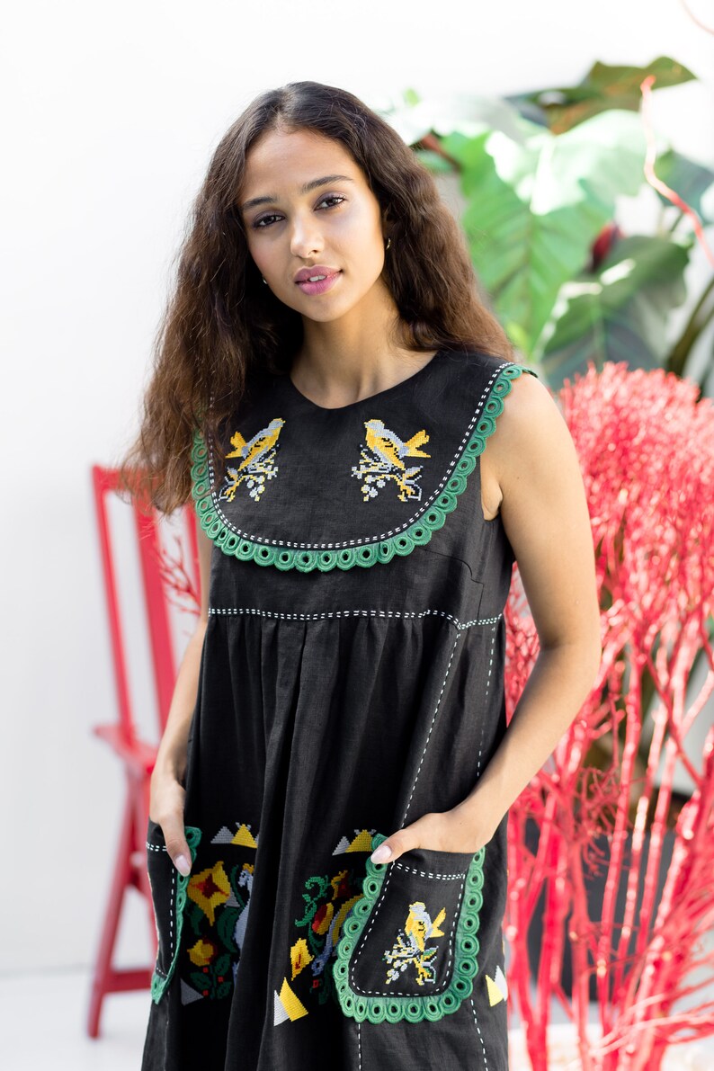 Linen embroidery dress 