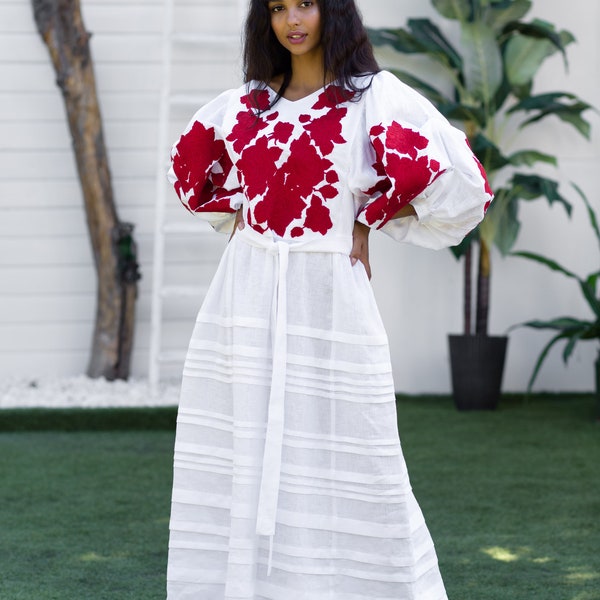 Pintucked linen embroidered dress Floral vyshyvanka kleid Ballone sleeves bohemian wedding outfit