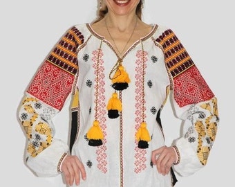 Ukrainian embroidered vyshyvanka blouse White linen fashion boho top with ethnic custom embroidery Bohemian loose shirt Beach peasant blouse
