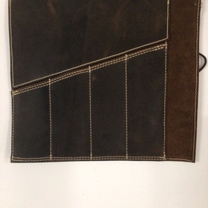 Woodsman’s collection, Hunter’s Leather knife roll empty with 4 spaces