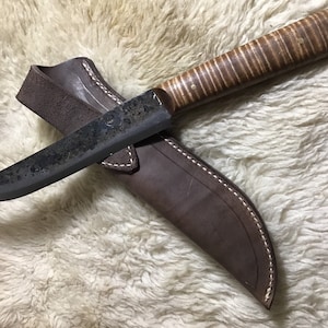 Cuchillo Dragon Slayer de Jeff White con funda de cuero