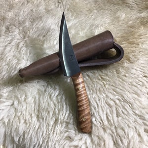 Cuchillo Jeff White Mini Swayback con funda de cuero