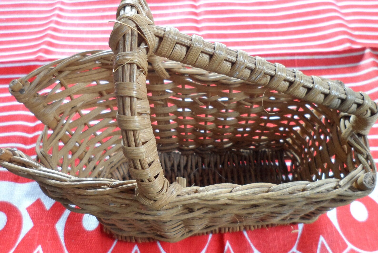 Wicker Basket for Olive Oil Bottle. Basketry. Carrier. Pourer. Etsy