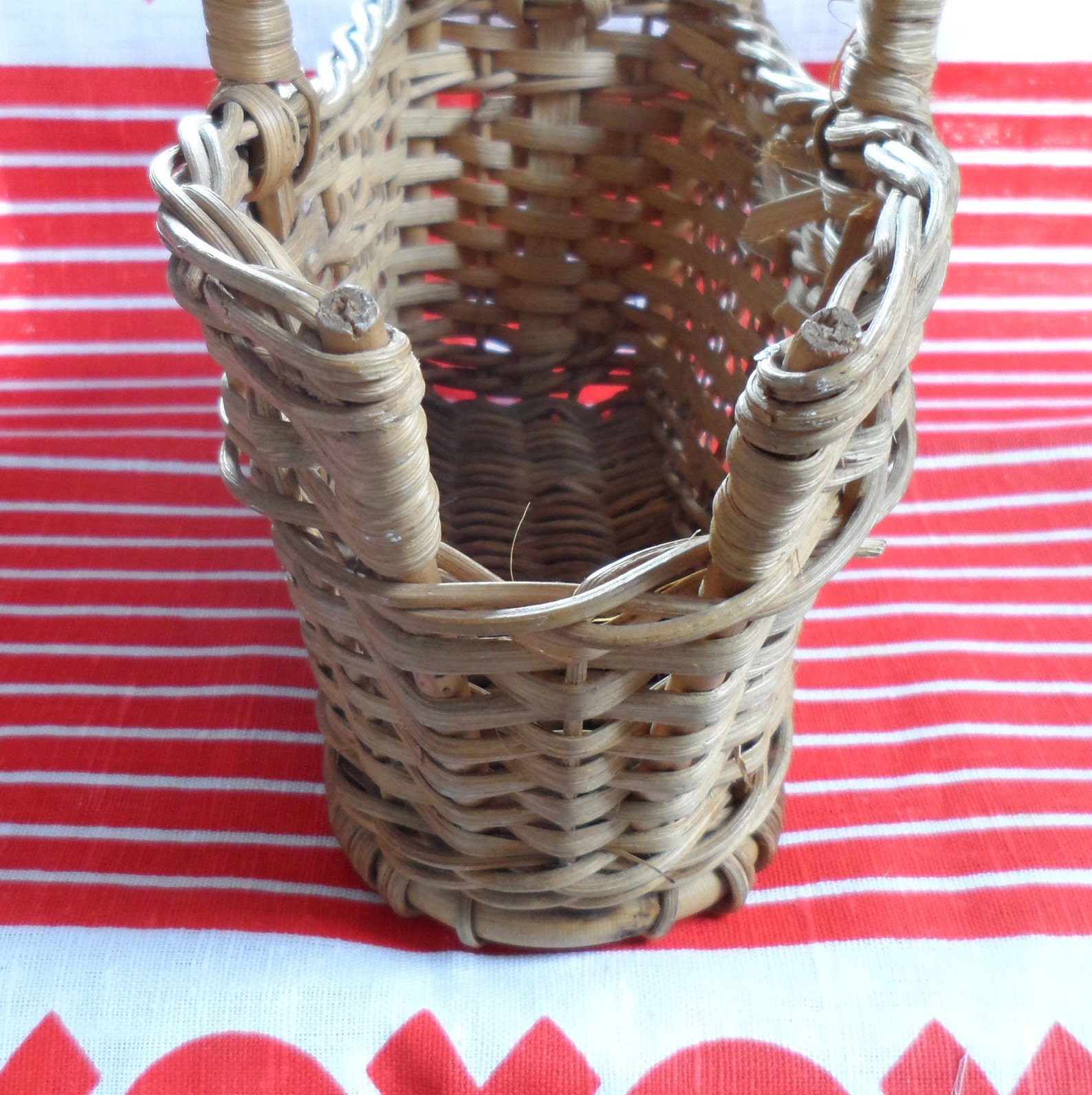 Wicker Basket for Olive Oil Bottle. Basketry. Carrier. Pourer. Etsy