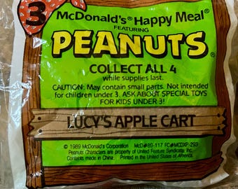 ヴィンテージ 1989 マクドナルド ハッピーミール おもちゃ、ピーナッツ、チャーリー・ブラウン、未開封、ルーシーとアップルカート、1980年代ヴィンテージ
