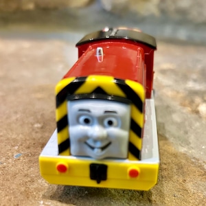 RARE Vintage 2005 Tomy Battery Operated Salty Train, Thomas the Tank Engine, Trackmaster, Excellent Like New, SEE VIDEO