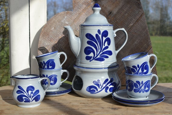 Retro BOCH Belgium Grau Blau teapot tea warmer milk jug  5 cup and saucers 1 serving plate Blue & Grey Floral 70's kitchenware