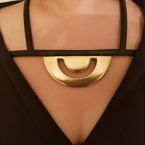 Qi'ra Gold Necklace + Rear Belt Pendant - Solo Star Wars Movie