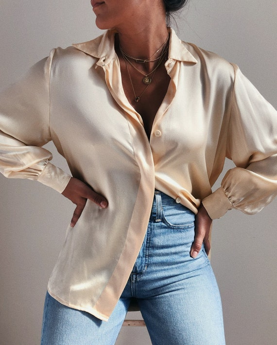 Vintage Women's Silk Blouse / Button Up Blouse / … - image 2