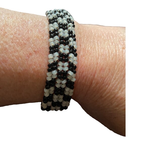 7 Black and White Beaded Bracelet Bead Woven Bracelet - Etsy