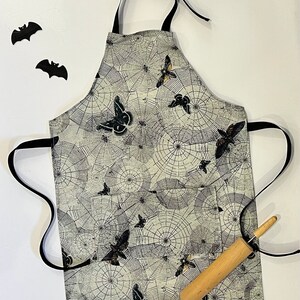 Creepy Moths and Webs Apron // Men's Apron // Women's Apron // Kitchen Apron // Spooky Decor // Halloween Apron image 2