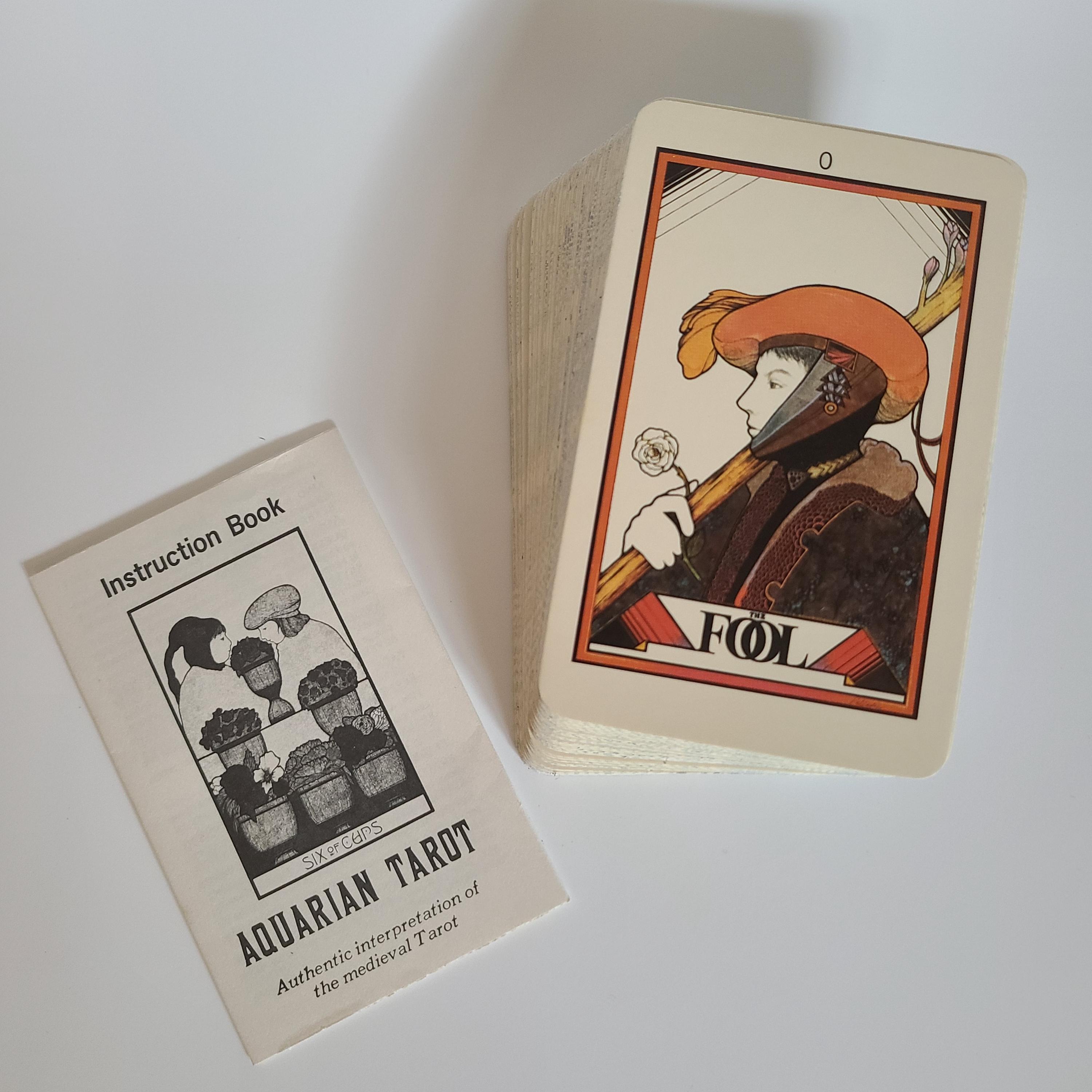 Aquarian tarot アクエリアンタロット:ヴィンテージ Aquarian tarot アクエリアンタロット タロットカード - メルカリ
