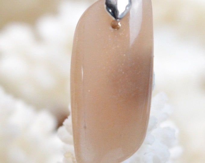 Pierre de lune pêche 7.4 carats - pendentif cabochon pierre naturelle - Inde // Ref N34