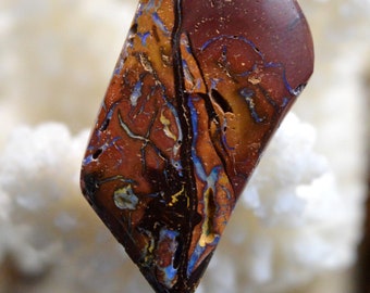 Boulder Opal 24.45 carats - natural stone cabochon pendant - Australia // Ref F93