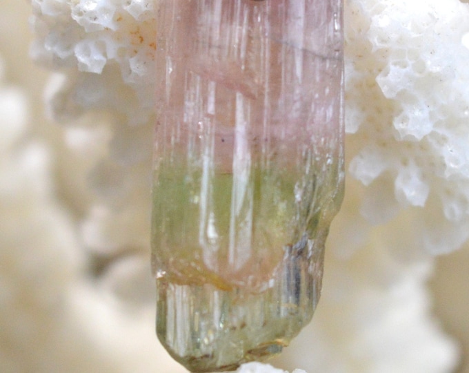 Bi-color tourmaline 14.31 carats - natural stone crystal pendant - Pakistan