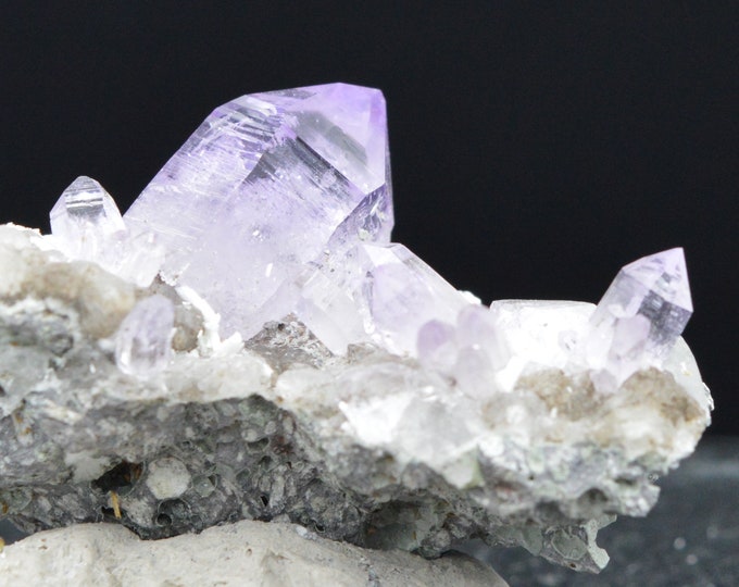 Amethyst crystals on matrix 28.1 grams - AMETHYST - Veracruz, Mexico