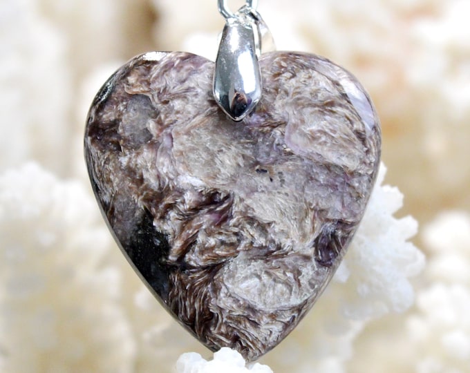 Charoite 42 carats - pendentif cabochon pierre naturelle - Russie // CH16