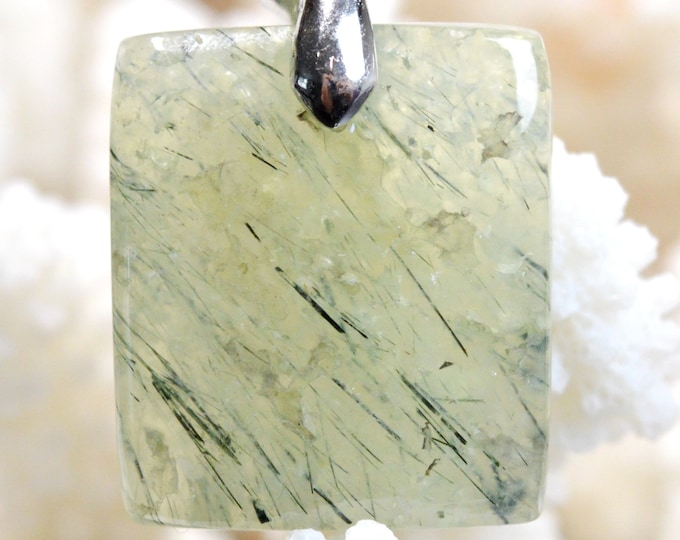 Prehnite epidote 51 carats - natural stone cabochon pendant - Mali // Ref AP99