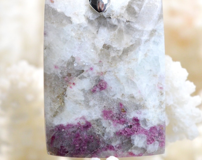 56 carat pink tourmaline quartz - natural stone cabochon pendant - Madagascar // Ref AM86