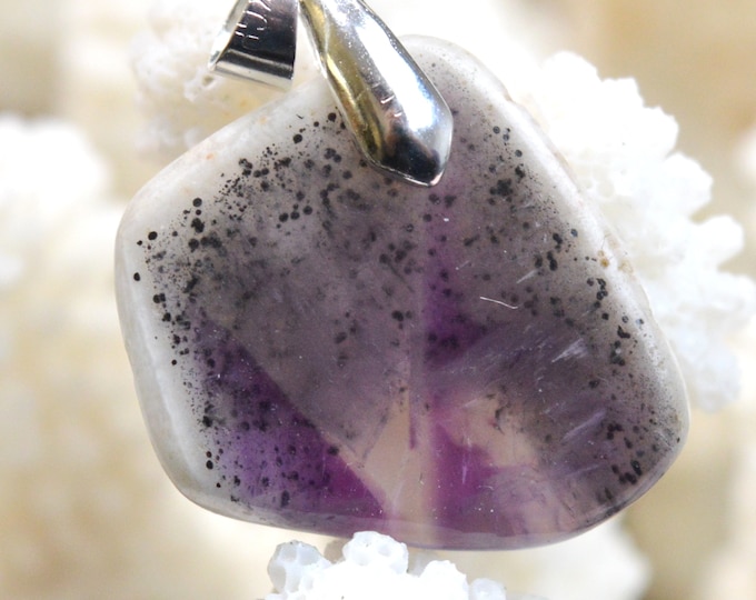 Améthyste 28 carats - pendentif cabochon pierre naturelle - Brésil // Ref K62