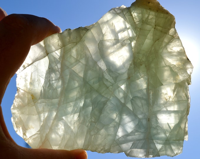 Slice - Fluorite - 1 polished side - 385 grams - La Petite-Verrière, Lucenay-l'Evêque, Autun, Saône-et-Loire, France