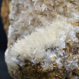 Aragonite - 291 grams - Usclas-du-Bosc quarry (Loiras quarry; Pioch Camp quarry), Usclas-du-Bosc, Hérault, Occitanie, France