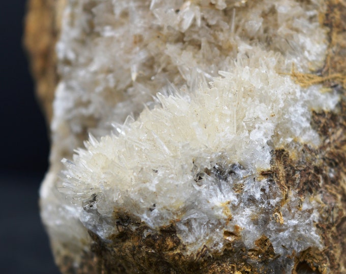 Aragonite - 291 grams - Usclas-du-Bosc quarry (Loiras quarry; Pioch Camp quarry), Usclas-du-Bosc, Hérault, Occitanie, France