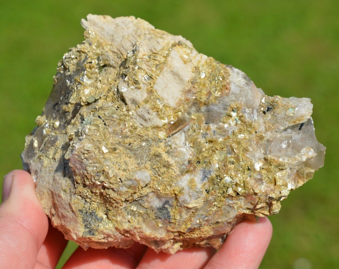Muscovite var. Gilbertite & Tourmaline Schorl quartz 345 grams - Menou Quarry, Saint-Salvy-de-la-Balme, Castres, Tarn, Occitanie, France