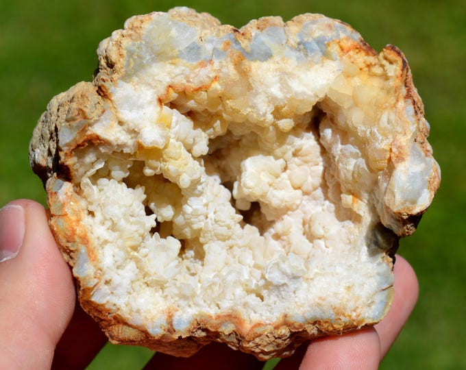 Calcite & Quartz var. Chalcedony 330 grams - Doazit, Dax, Landes, Nouvelle-Aquitaine, France
