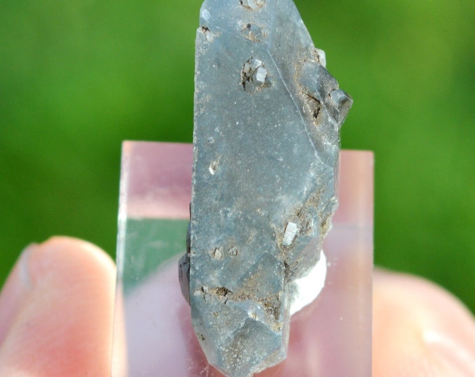 Quartz & Magnesio-Riebeckite 4 grams - Kunar Mine, Afghanistan