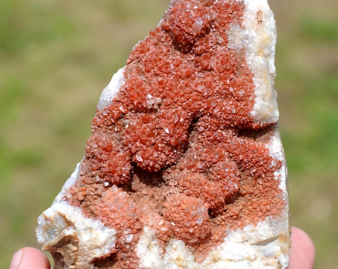 Hematoid Quartz 577 grams - L'Argentolle, Saint-Prix, Autun, Saône-et-Loire, Burgundy-Franche-Comté, France