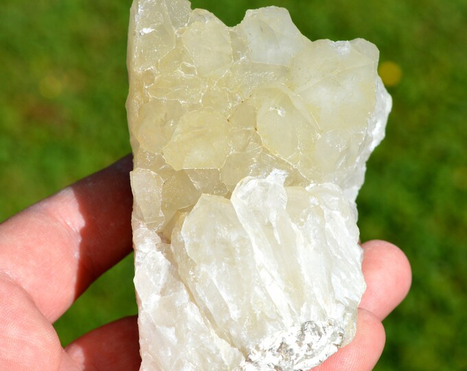 Quartz - 420 grams - Ploemeur, Morbihan, Brittany, France
